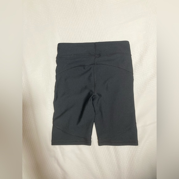 NWT Under Armour shorts - Picture 5 of 6